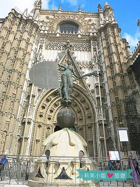 [西班牙旅遊] Sevilla 塞維亞市區漫遊之西班牙廣場與塞維亞大教堂 @莉芙小姐愛旅遊