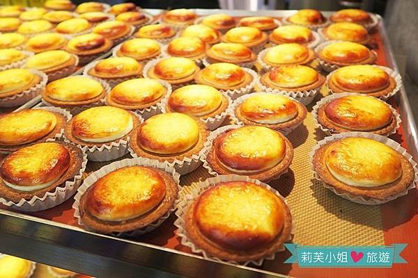 [美食] 日本 東京排隊甜點的北海道起司塔BAKE CHEESE TART (新宿車站) @莉芙小姐愛旅遊