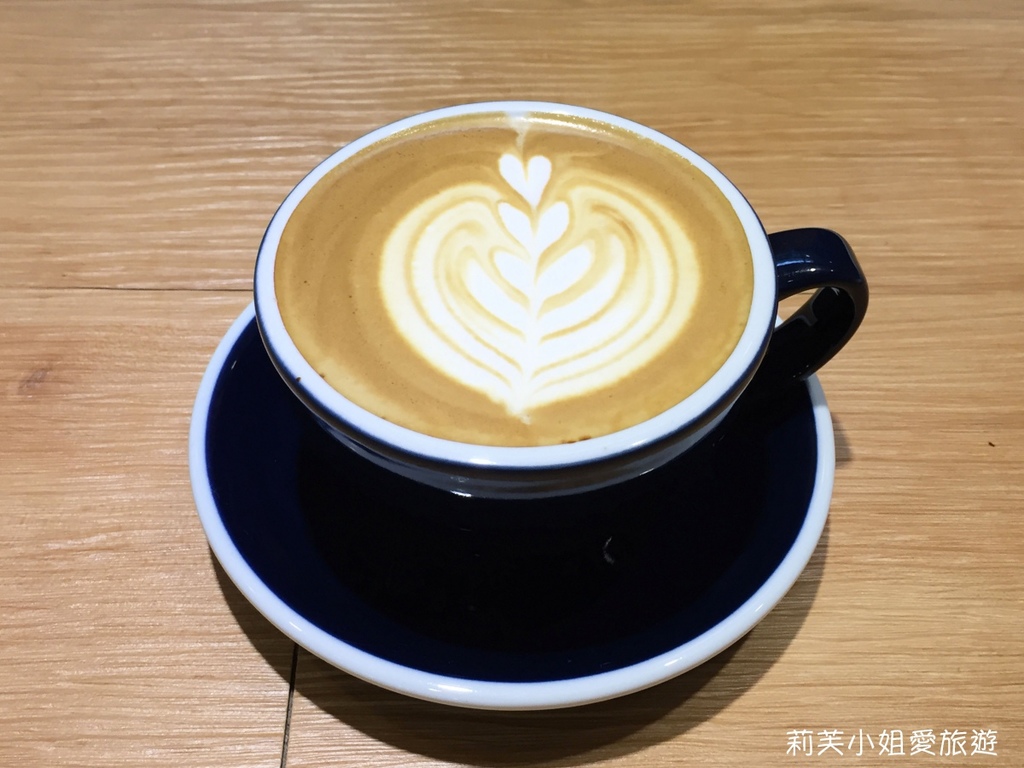 [美食] 台北 文青咖啡館FIX coffee &#038; some more咖啡甜點下午茶 (wifi/付費插座) (小巨蛋站) @莉芙小姐愛旅遊
