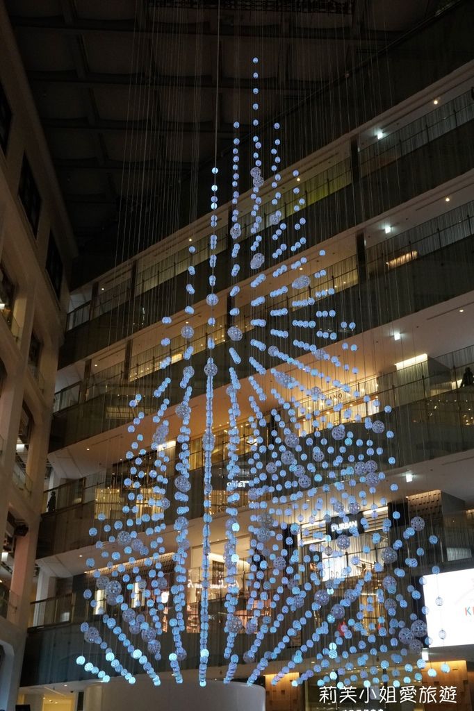[旅遊] 日本 2019東京聖誕節點燈之丸之內大樓Star Wars、WHITE KITTE大樓 (東京車站) @莉芙小姐愛旅遊