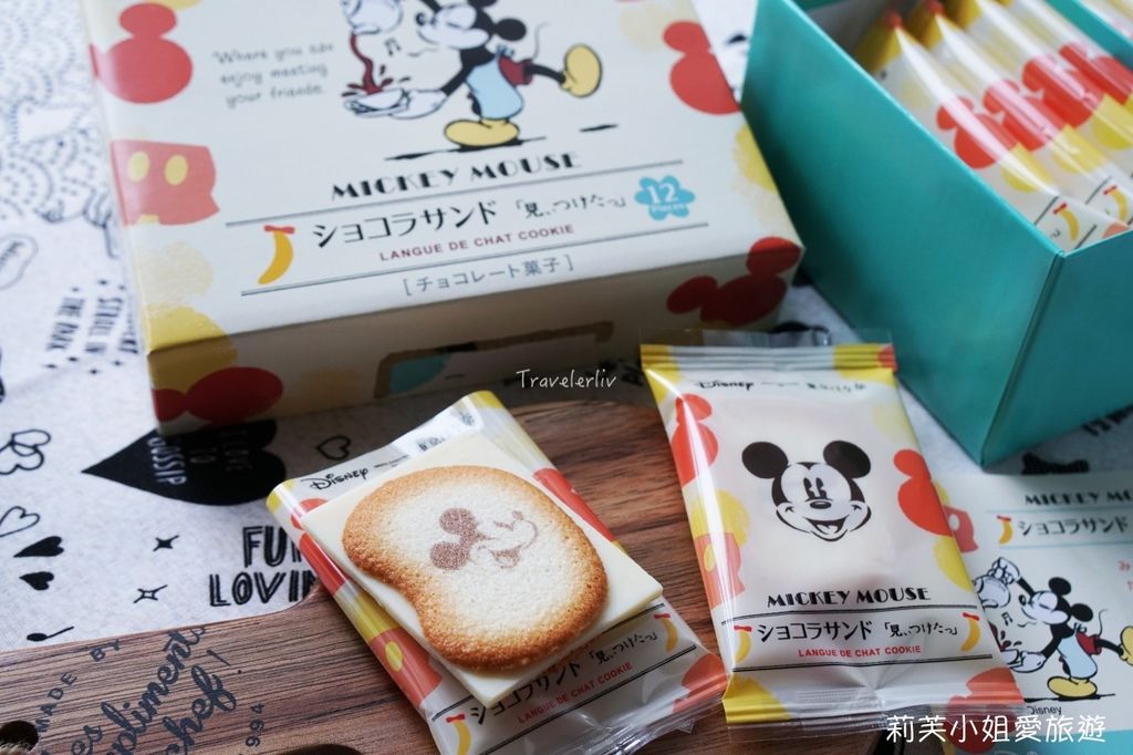 [美食] 日本人氣伴手禮之迪士尼聯名東京香蕉蛋糕 (Disney SWEETS COLLECTION) @莉芙小姐愛旅遊
