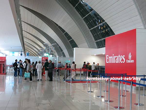 [西班牙旅遊] 阿聯酋航空 Emirate Airline 首航初體驗 @莉芙小姐愛旅遊