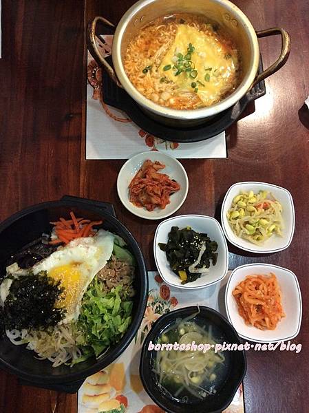 [美食] 台北 內湖首爾陶鍋之家 (道地的韓式料理) @莉芙小姐愛旅遊
