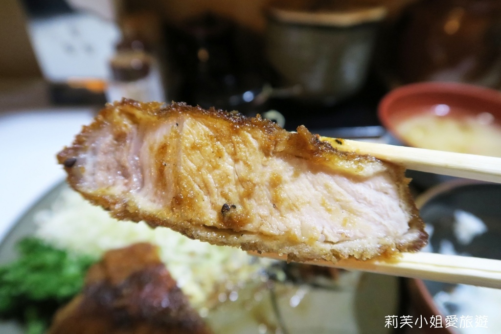 [美食] 日本 東京平價美味炸豬排飯豚珍館．近新宿西口及京王百貨 (新宿站) @莉芙小姐愛旅遊