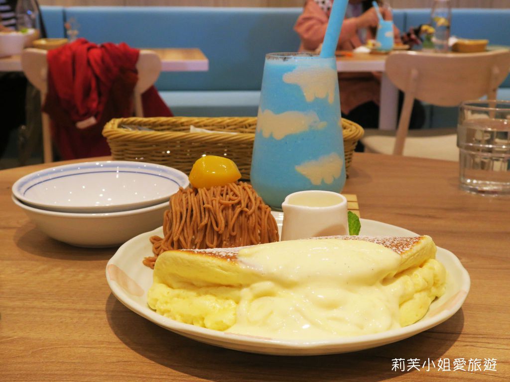 [美食] 台北 Woosa 屋莎鬆餅屋京站店之空氣感的舒芙蕾鬆餅(另有鹹食) (台北車站) @莉芙小姐愛旅遊