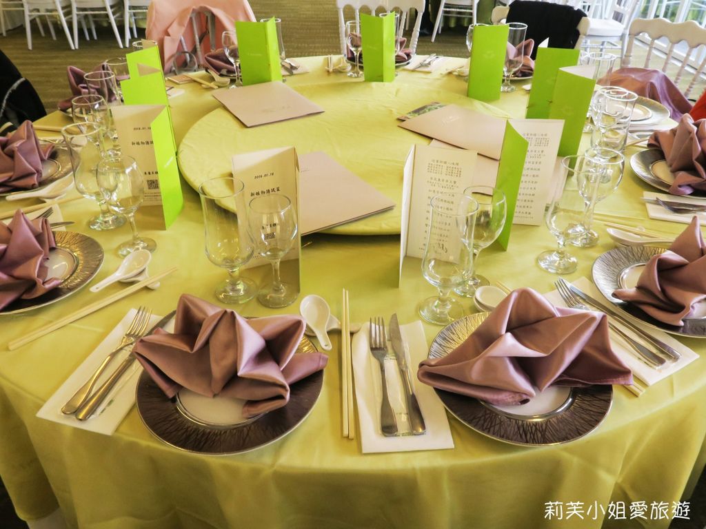 [美食] 台北士林青青食尚花園會館之絕美泳池畔的半戶外婚禮婚宴試菜心得 @莉芙小姐愛旅遊