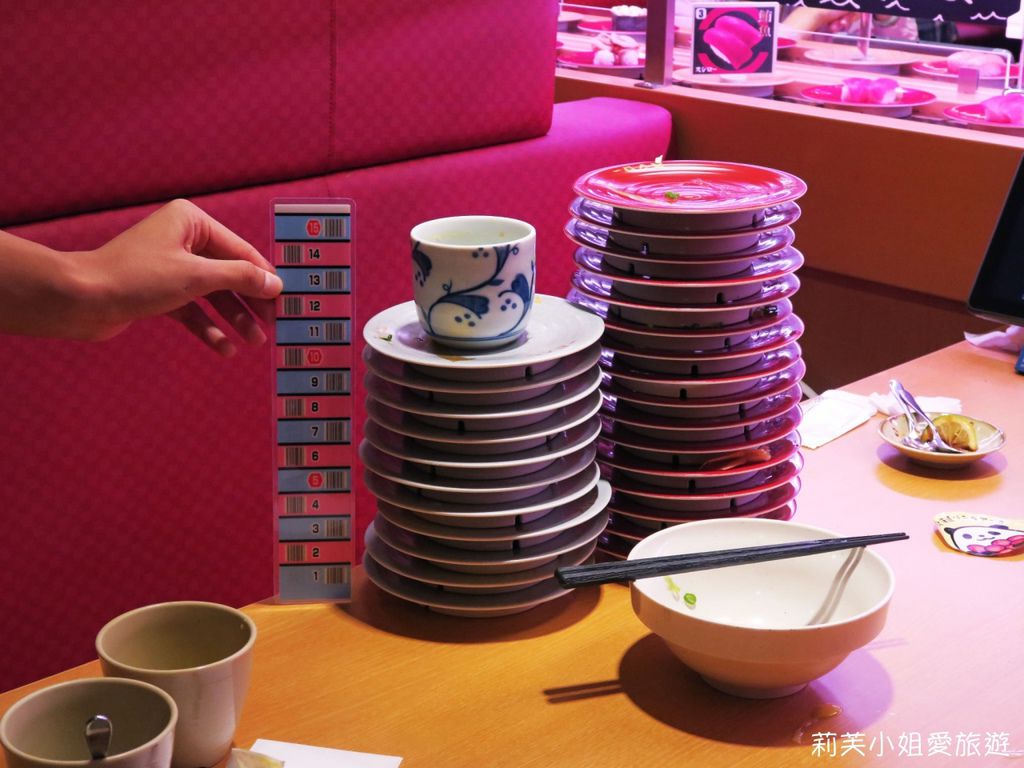 [美食] 台北壽司郎 Sushiro之日本近500家分店的人氣平價迴轉壽司來台灣展店(台北車站) @莉芙小姐愛旅遊