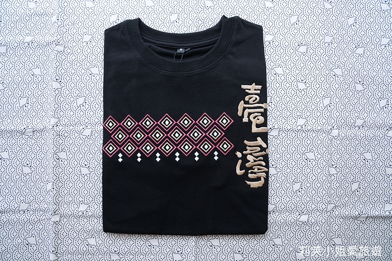 [服飾] 魔翻文創台灣T-shirt．將台灣的元素結合時尚設計跟精梳棉，打造舒適感的棉質上衣 @莉芙小姐愛旅遊