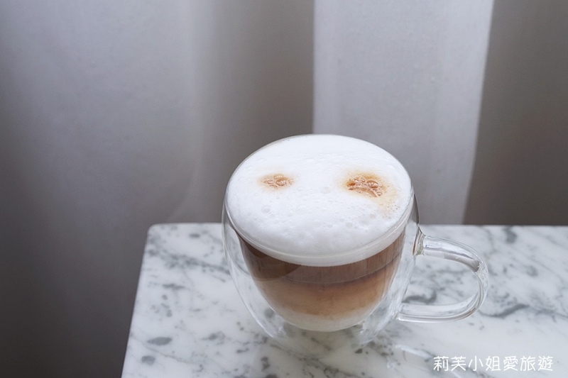 [家電] 飛利浦全自動義式咖啡機EP3246．一鍵到底在家享受綿密奶泡的義式雲朵拿鐵，推薦LatteGo奶泡神器 @莉芙小姐愛旅遊