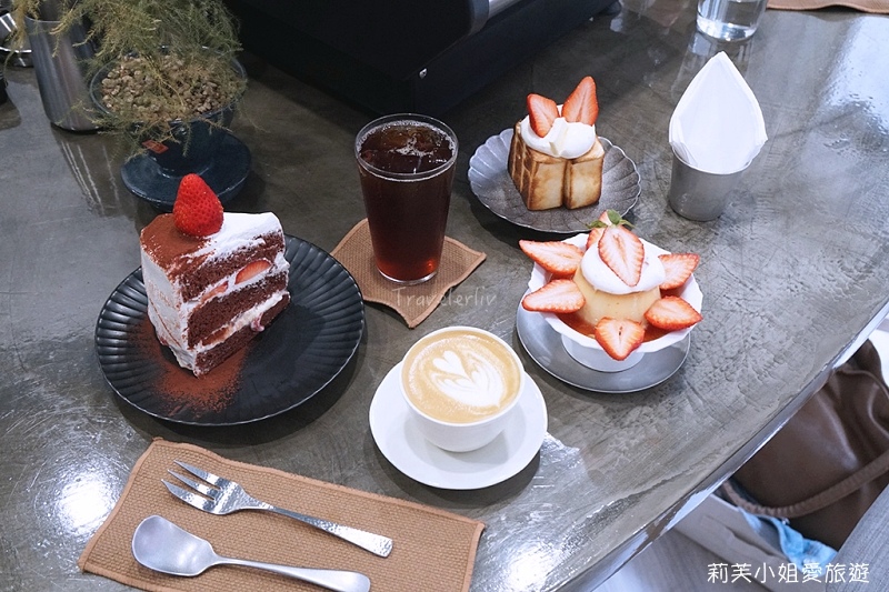 [美食] Bethelight．台北板橋咖啡甜點名店，超驚豔的季節點心草莓蛋糕、布丁跟飲品 (板橋站) @莉芙小姐愛旅遊