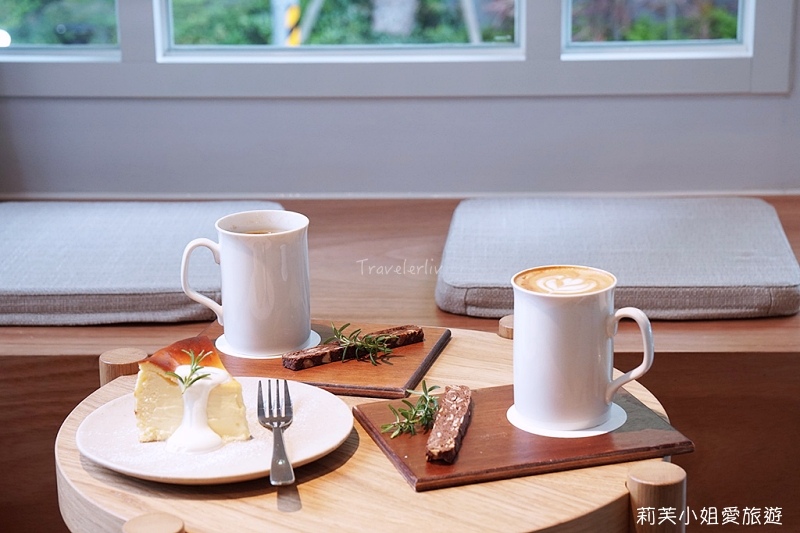 [美食] 台北 Weiss Cafe 天母白色咖啡館．公館人氣甜點咖啡廳二店的高質感舒適空間 @莉芙小姐愛旅遊