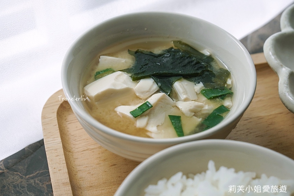 [料理] 日式海帶豆腐味噌湯食譜．10分鐘快速上菜之新手料理輕鬆煮系列 @莉芙小姐愛旅遊