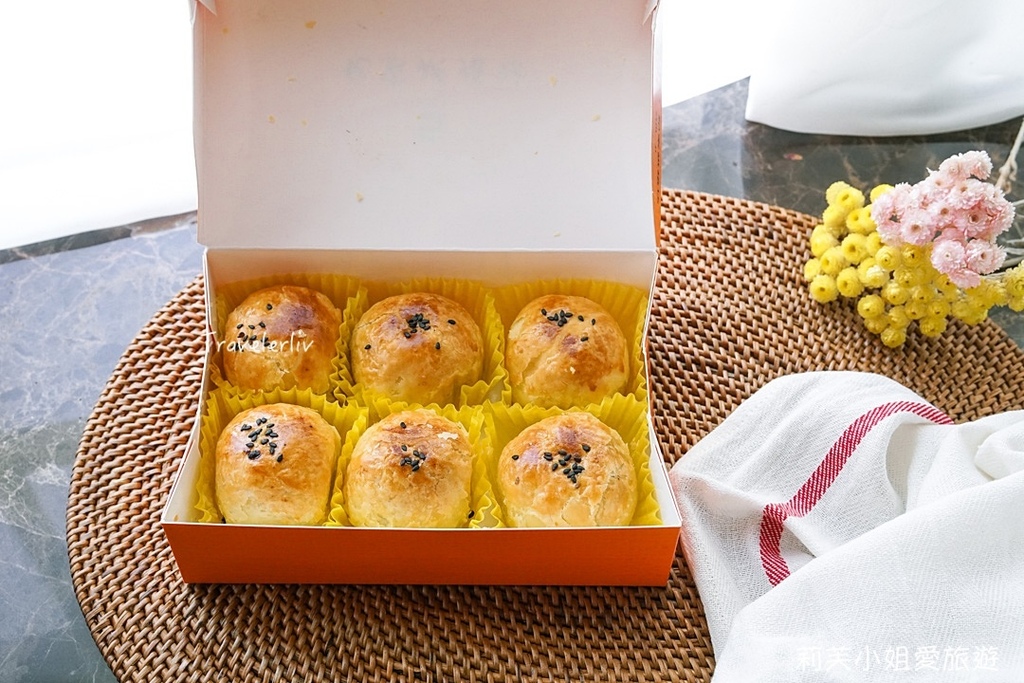 [美食] 林記糕餅舖．彰化隱藏版人氣蛋黃酥，隱身在傳統市場的銷魂美味糕餅點心 (可宅配) @莉芙小姐愛旅遊